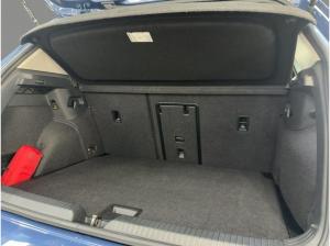 Volkswagen Golf 8 GOAL 1.5 eTSI DSG LED+ NAV AHK KAM IDA