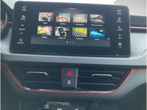 Skoda Kamiq 1.0 TSI Monte Carlo DSG.MATRIX.PANO.SIHZ.AHK.KAM.TravelA.NAV.VC.eHECK.Smar