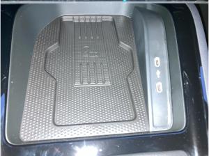 Skoda Kamiq 1.0 TSI Monte Carlo DSG.MATRIX.PANO.SIHZ.AHK.KAM.TravelA.NAV.VC.eHECK.Smar