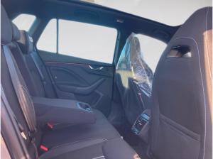 Skoda Kamiq 1.5 TSI Monte Carlo MATRIX.PANO.TravelA+.AHK.KAM.eHECK.NAV.WINTER.SignA.KE