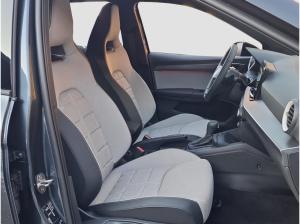 Seat Arona FR TSI DSG neues Modell Navi LED Winter