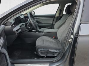 Skoda Superb Combi Selection 2.0 TSI 4x4 DSG MATRIX HUD PANO AHK JAHRESWAGEN