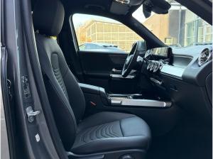 Mercedes-Benz GLB 200 d Progressive Keyless-Go Multibeam AHK