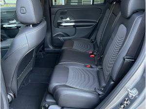 Mercedes-Benz GLB 200 d Progressive Keyless-Go Multibeam AHK