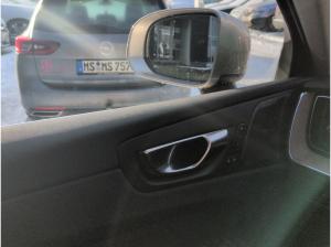 Volvo XC60 T6 AWD Plus Bright+Allwetter+Licht-Pak.