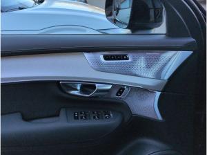 Volvo XC90 T8 AWD Ultra Black Edition+Luft+Nappa+AHZV
