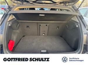 Volkswagen Golf VIII LIFE TSI NAVI SITZHEIZUNG EINPARKHILFE LED