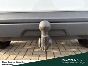 Skoda Kamiq Tour TSI DSG AHK Fahrassistenz-Paket Infotainment-Paket