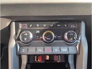 Skoda Karoq 4x4 ACC AHK RFK Winter NAVI Assistenz +