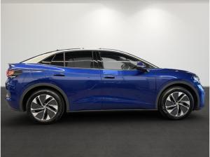 Volkswagen ID.5 Pure 125kW - AHK Matrix-LED Wärmepumpe MFL beheizbar CCS Navi LM SHZ CarPlay