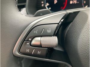 Skoda Kamiq 1.5 TSI Selection LED.NAV.ViC.TEMPO.pACC.AHK.LaneA.SignA.PDC.