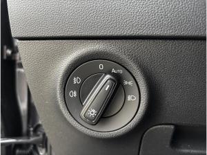 Skoda Karoq 1.5 TSI Selection *AHK*PDG*SHZ*LED*