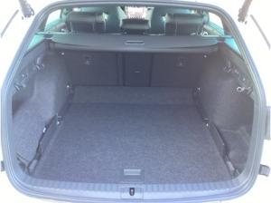 Skoda Octavia Combi 2.0 TDI DSG Sportline 18'*AHK*DCC*