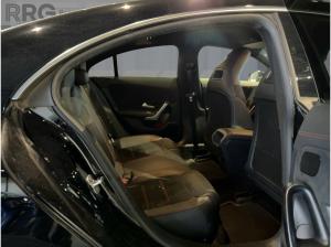 Mercedes-Benz CLA 180 d AMG Line Alcantara Sitzheizung Navi