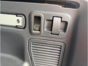 Volkswagen Touran GOAL 1.5 TSI DSG LED NAVI 7 SITZE AHK SHZ PDC LM ZV