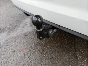 Volkswagen Touran GOAL 1.5 TSI DSG LED NAVI 7-SITZE AHK SHZ PDC LM ZV