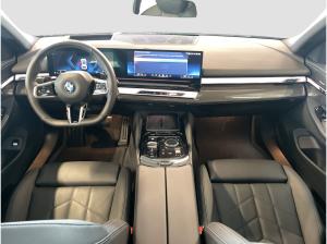 BMW 520 d xDrive Touring M Sport Standheizung AHK