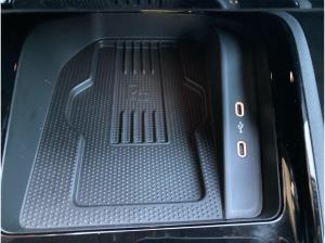 Skoda Kamiq Monte Carlo 1.5TSI MATRIX.DSG.NAV.AHK.PANO.KAM.AMBIENTE.WINTER.SMARTLINK.DAB