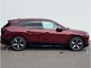 BMW ix iX xDrive50 SPORTPAKET+PAP+DA+LM21