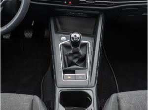 Volkswagen Golf 1.5 TSI 6-Gang Life, HUD, Panorama