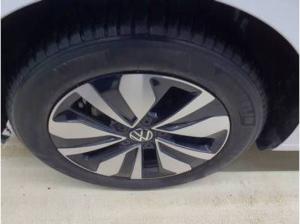 Volkswagen Golf VIII 1.5 eTSI Goal DSG *AHK*