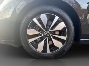 Volkswagen Golf VIII