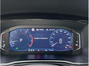 Volkswagen Touran 1.5 TSI DSG Comfortline ACC Navi RFK PDC