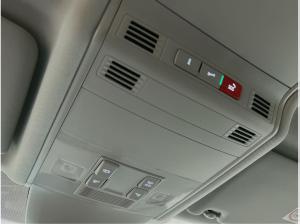 Volkswagen Touran 1.5 TSI DSG Comfortline ACC Navi RFK PDC