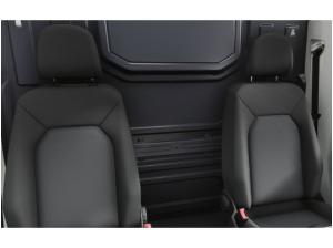 Volkswagen Crafter 35 Kasten Motor: 2,0 l TDI EU6-EC SCR Getriebe: Frontantrieb 6-Gang-Schaltgetriebe Radstand: 3640 mm