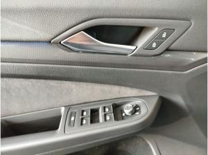 Volkswagen Golf VIII 2.0 TSI DSG GTI Navi LEDPlus DAB+ FrontAssist