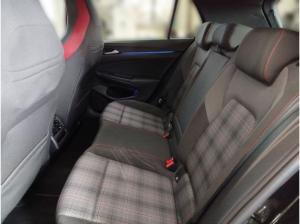 Volkswagen Golf VIII 2.0 TSI DSG GTI Navi LEDPlus DAB+ FrontAssist