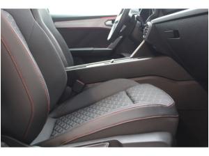 Seat Leon Sportstourer 2.0 TDI DSG FR MATRIX LED NAVI ACC SHZ GRA DAB 17