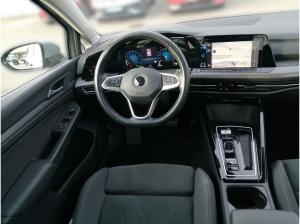 Volkswagen Golf VIII Style 1.5 eTSI DSG / Navi, LED+, RFK