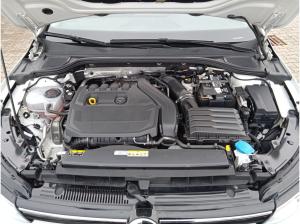 Volkswagen Golf VIII Life 1.5TSI/ Navi, App, RFK, LED+, SHZ
