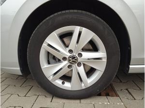 Volkswagen Golf Variant Life 2.0 TDI DSG / Navi, LED, ACC