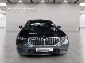 BMW 520 d xDrive Touring AHK/Standheizung **inkl. Winterräder**
