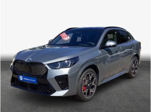 BMW iX2 xDrive30 , 5-türig (Strom)