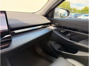 BMW 530 530e LC PROF+PANO+HUD+ICONOC GLOW+DAP+PAP