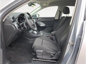 Audi Q3 35 TFSI AHK 19 Sportsitze CarPlay Ambiente