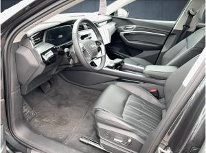 Audi Q8 e-tron Sportback advanced 55 qu. Matrix Luft