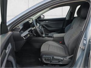 Skoda Superb Combi Selection 2.0 TSI 4x4 HUD LED KAMERA AHK JAHRESWAGEN