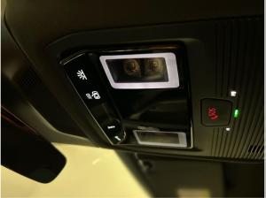 Volkswagen Passat Variant 2.0 TDI DSG R-Line