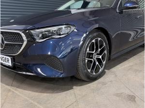 Mercedes-Benz E 200 T d Avantgarde Panorama Digital-Light AHK