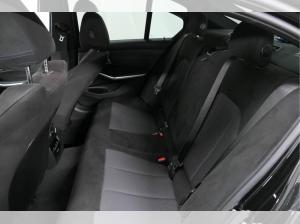 BMW 320 i M Sportpaket*AHK*360 Kamera* uvm.
