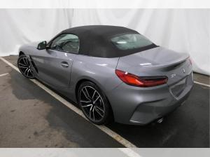 BMW Z4 30i sDri., Dri. Ass., Park. Ass., Keyless., Head Up., HiFi., uvm.