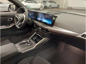 BMW 330 i Tour. xDri., verf. ab März 2026 "M Sport Pro", Dri. Ass., Park. Ass.+,  HiFi., Keyless., Head Up.,