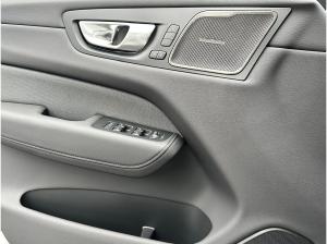 Volvo XC60 T8 Plus Black Edition/ 21" / 0,5% / Sofort!