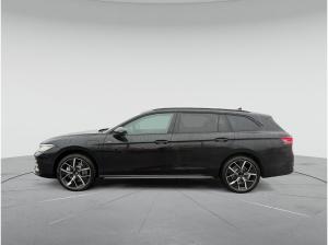 Volkswagen Passat R-Line "Signature" 1.5 eHybrid DSG !! voll !! *Pano*AHK*WKR*