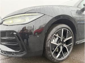 Volkswagen Passat R-Line "Signature" 1.5 eHybrid DSG !! voll !! *Pano*AHK*WKR*