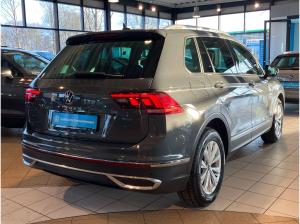 Volkswagen Tiguan Elegance 1,5 TSI DSG LED AHK Kamera Lenkradhzg